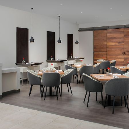 Crowne Plaza San Antonio Airport By Ihg Hotel Buitenkant foto