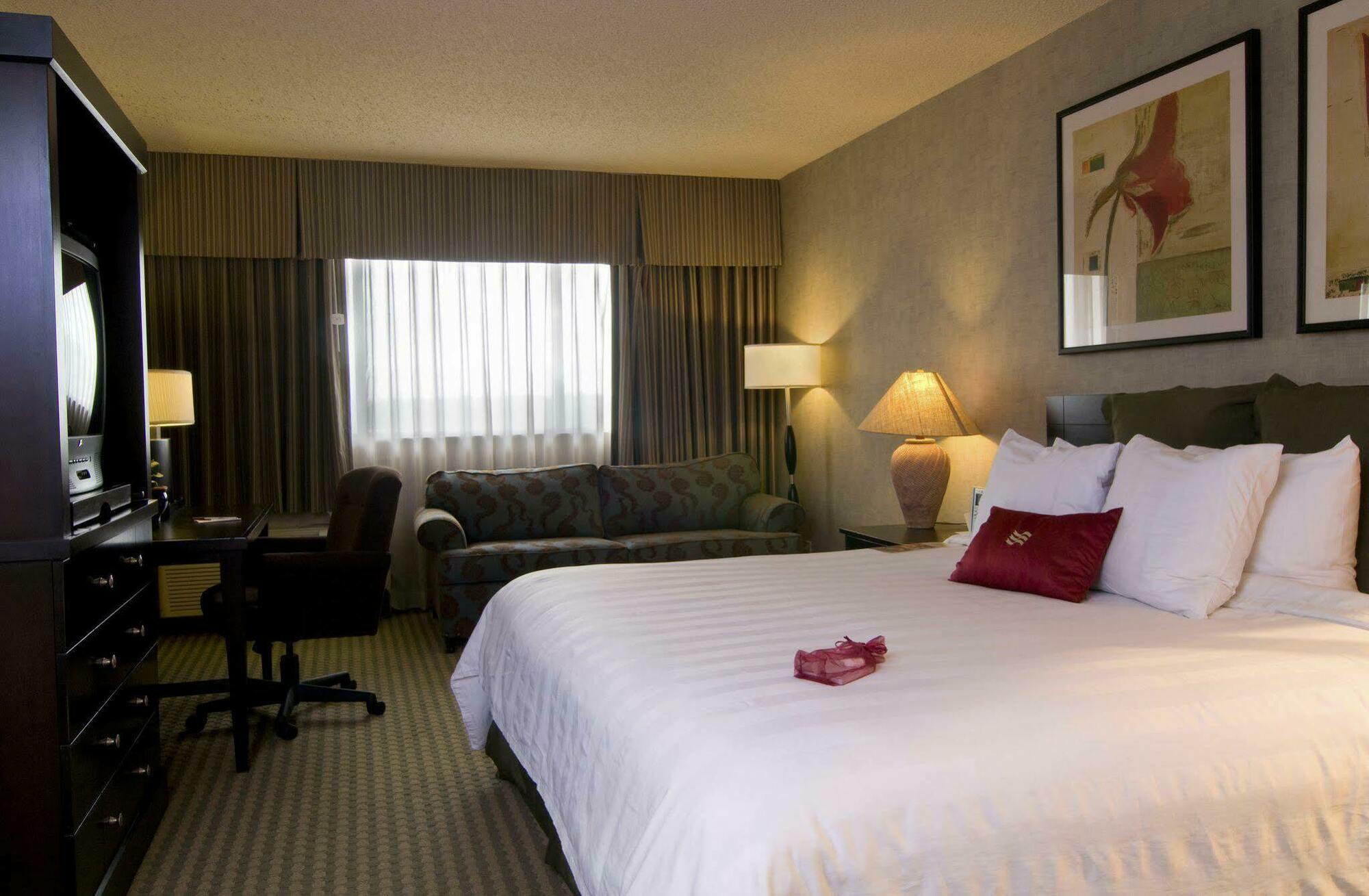 Crowne Plaza San Antonio Airport By Ihg Hotel Buitenkant foto