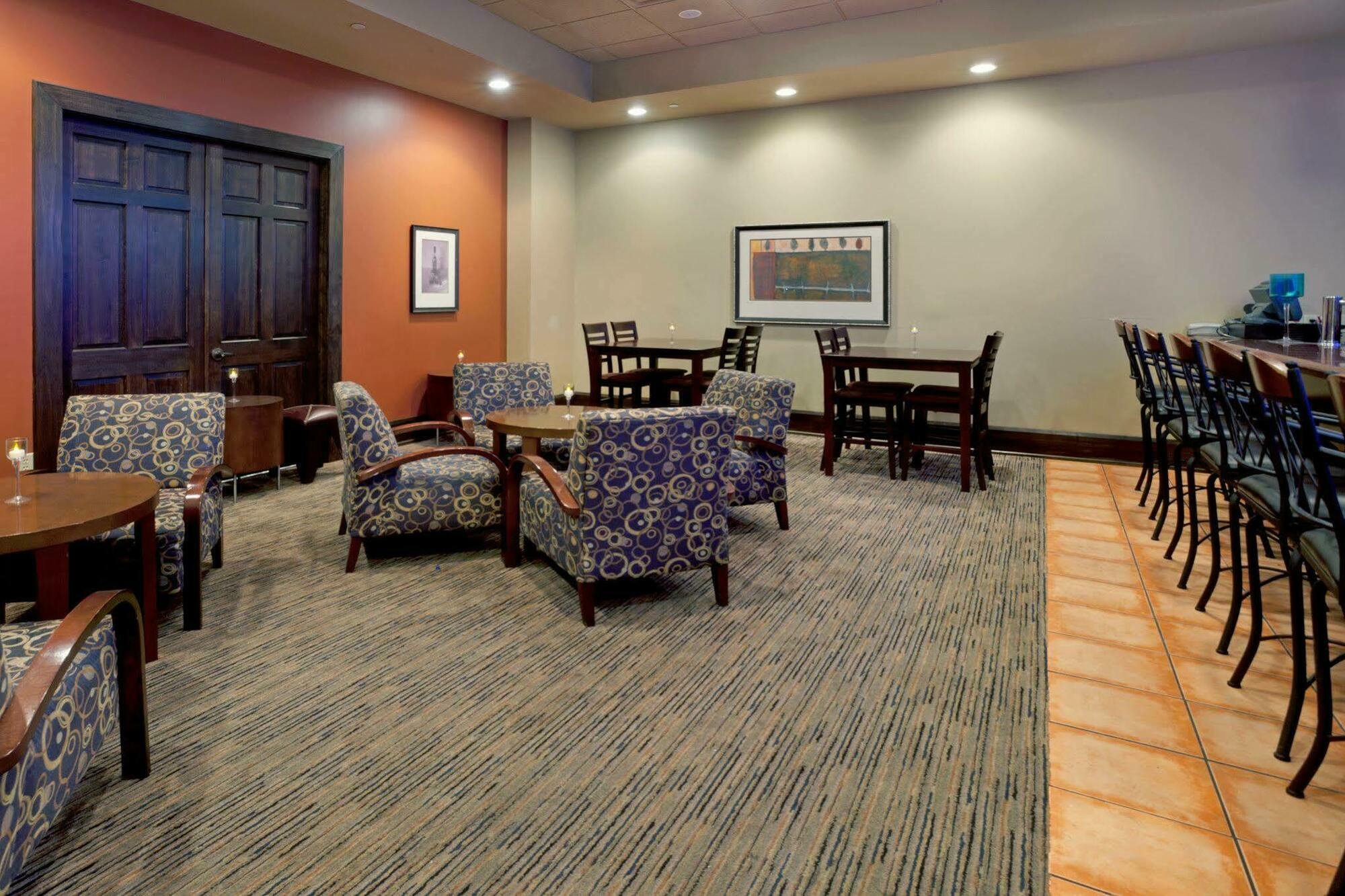 Crowne Plaza San Antonio Airport By Ihg Hotel Buitenkant foto